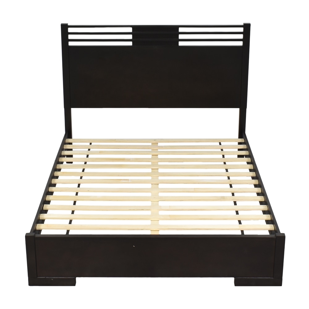 Raymour & Flanigan Concorde Platform Queen Bed | 44% Off | Kaiyo