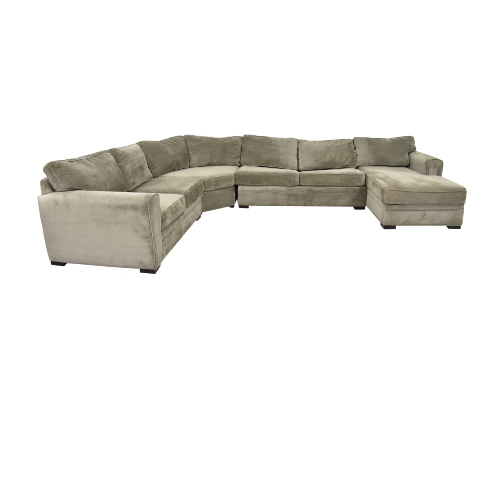 Flanigan Traditional Sleeper Sectional