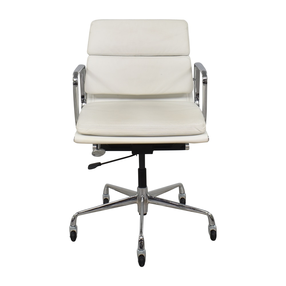 Laura Davidson SOHO Soft Pad Management Chair | 36% Off | Kaiyo