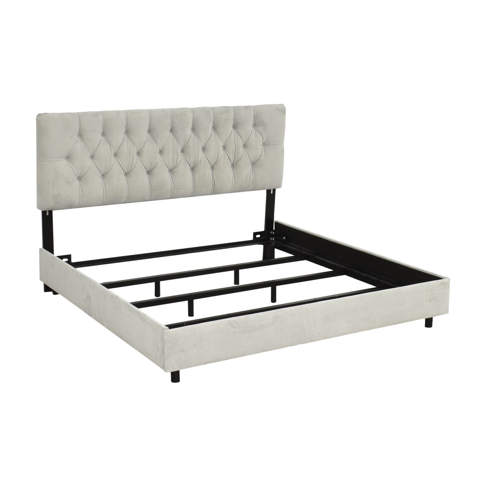 Raymour & Flanigan Blanchard Diamond Tufted King Bed | 75% Off | Kaiyo