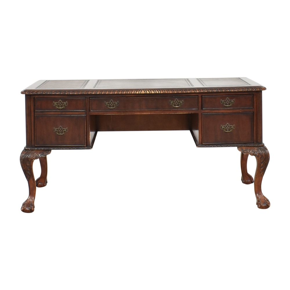 Hooker Furniture Chippendale Style Desk | 38% Off | Kaiyo