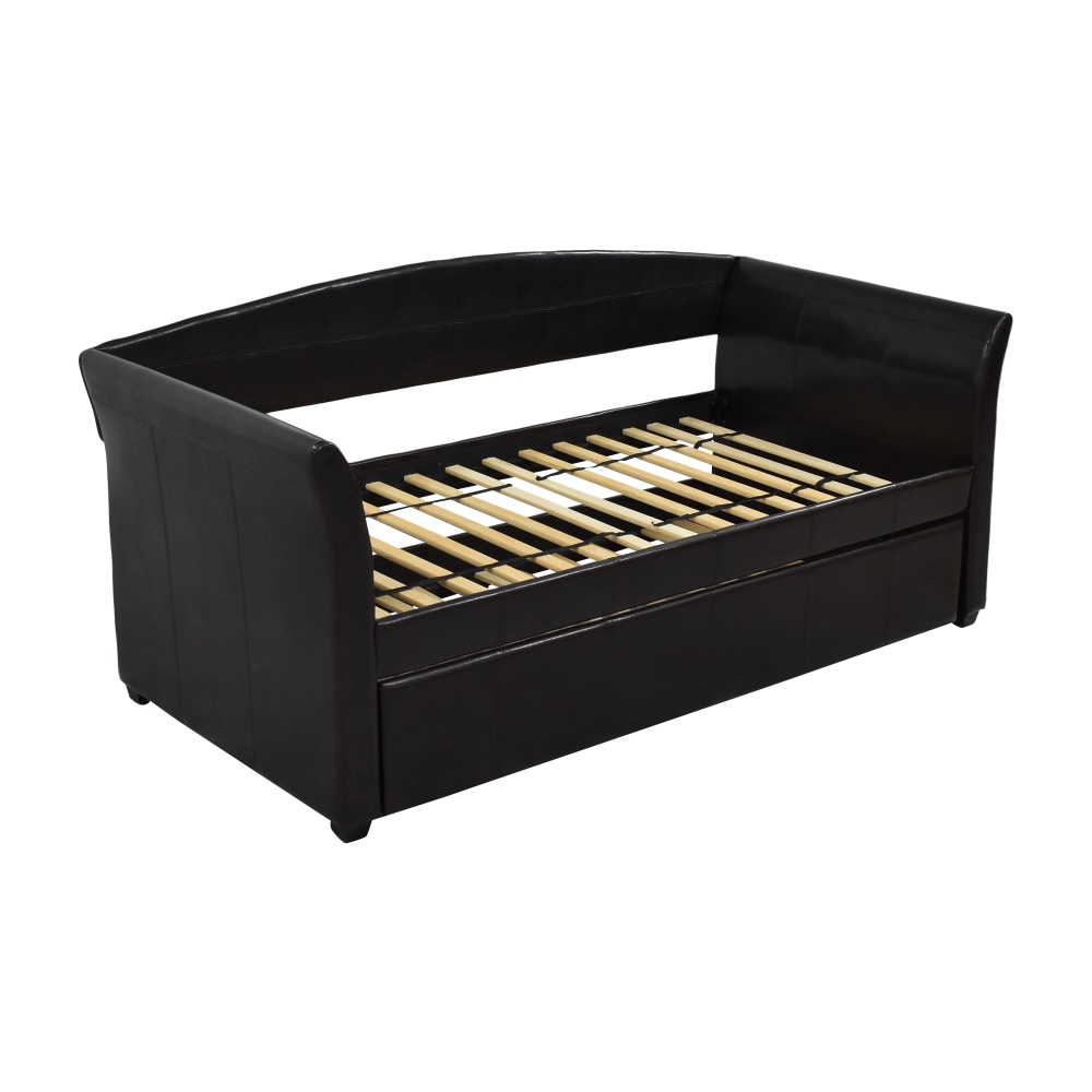 Raymour & Flanigan Sydney Daybed with Trundle | 17% Off | Kaiyo