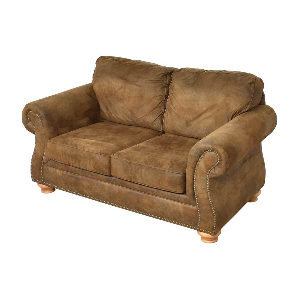 67 Off Broyhill Furniture Broyhill Furniture Classic Roll Arm