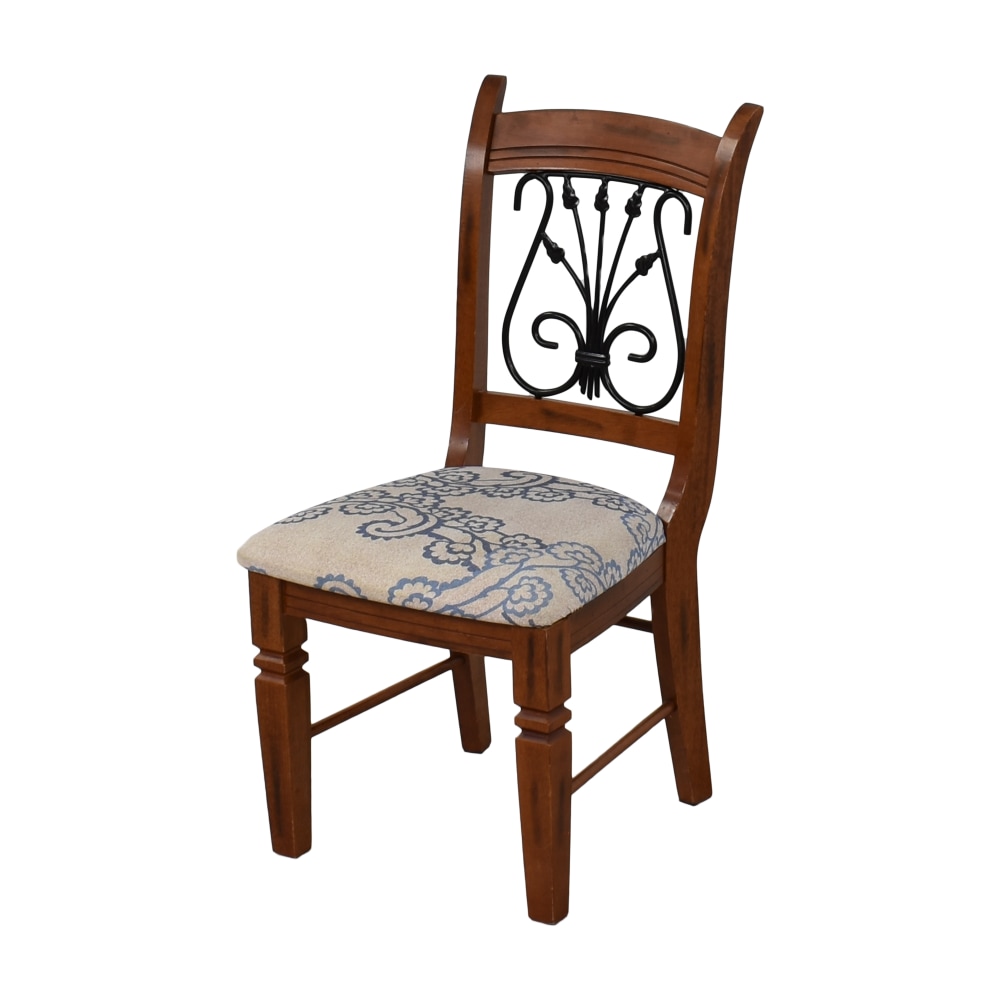 57 OFF Ashley Furniture Ashley Furniture Traditional Dining Chairs