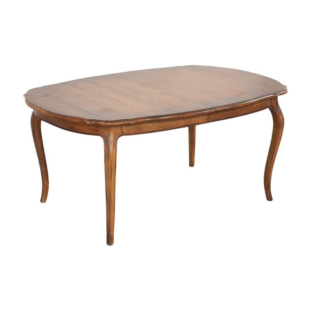 Ethan Allen Ethan Allen Country French Oval Extendable Dining Table  brown