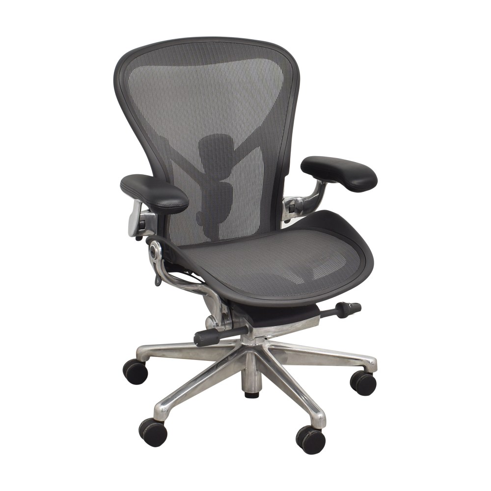 47% OFF Herman Miller Aeron Office Chair / Chairs
