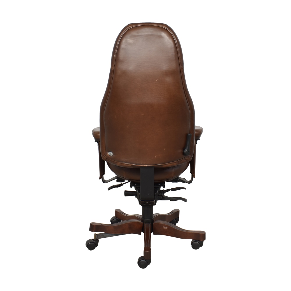 https://res.cloudinary.com/dkqtxtobb/image/upload/f_auto,q_auto:best,w_1000/product-assets/435309/shop/chairs/home-office-chairs/lifeform-ultimate-executive-high-back-ergonomic-office-chair-used.jpeg