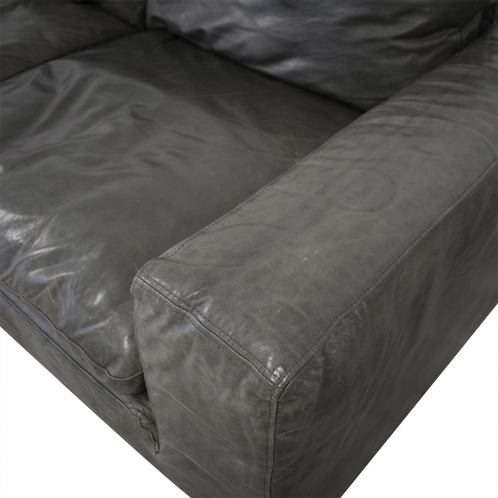 https://res.cloudinary.com/dkqtxtobb/image/upload/f_auto,q_auto:best,w_1000/product-assets/71727/restoration-hardware/sofas/classic-sofas/sell-restoration-hardware-cloud-leather-two-seat-cushion-sofa.jpeg
