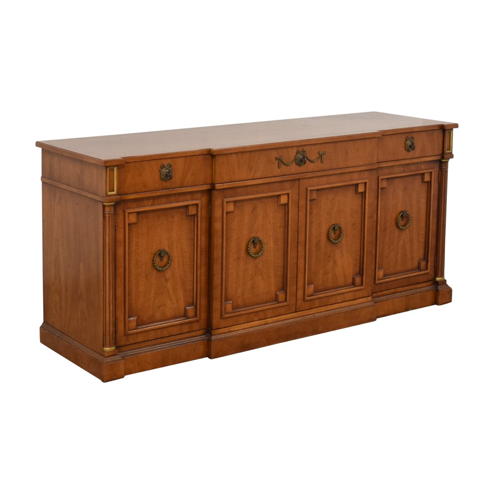 shop Henredon Furniture Sideboard Henredon Furniture