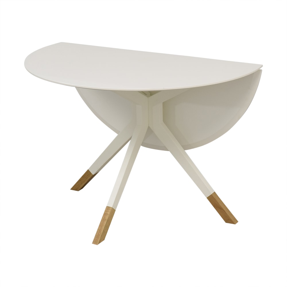 BoConcept Billund Table | 41% Off | Kaiyo