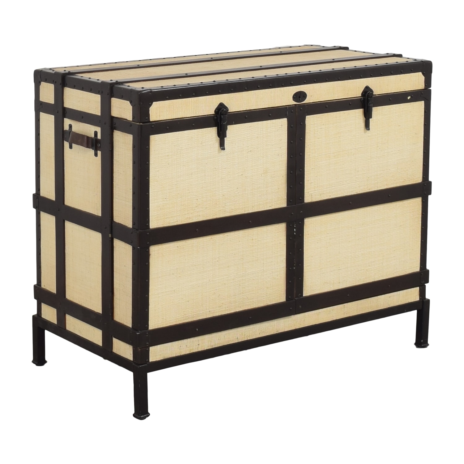 Pottery Barn Ludlow Trunk Bar Cabinet