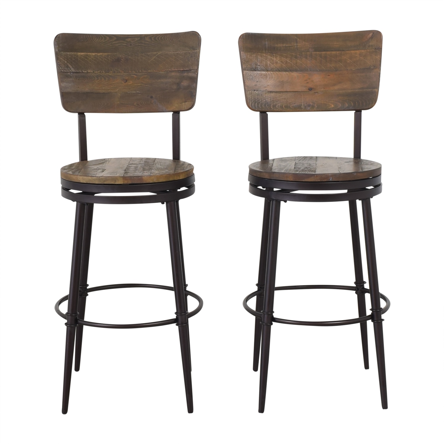 Raymour & Flanigan Raymour & Flanigan Isaac Swivel Bar Stools pa