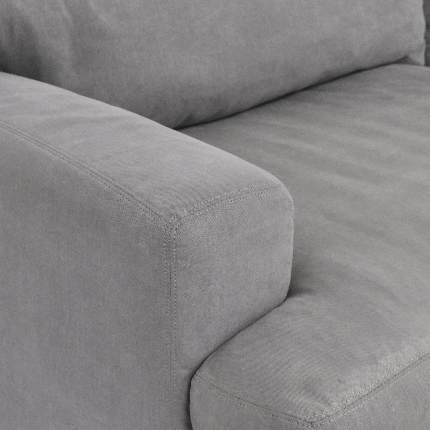 Macy's Brenalee Two Cushion Sofa | 68% Off | Kaiyo
