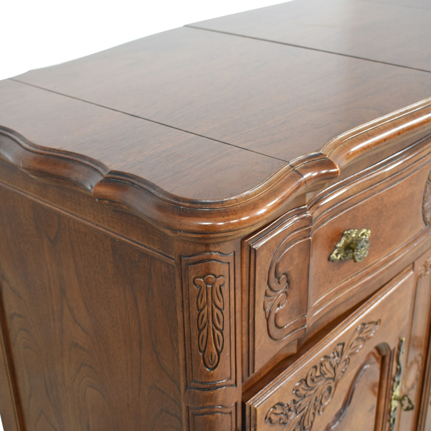 Stanley Furniture Traditional Flip-Top Server Buffet, 74% Off