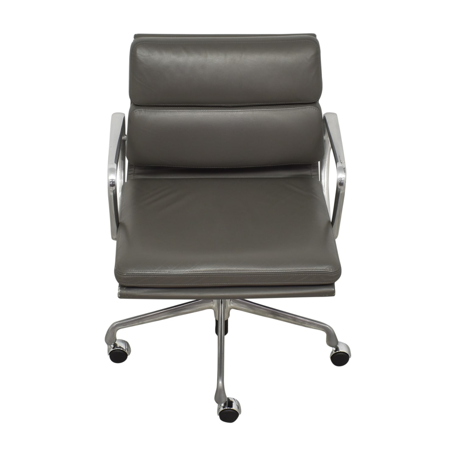 https://res.cloudinary.com/dkqtxtobb/image/upload/f_auto,q_auto:best,w_1500/product-assets/302069/herman-miller/chairs/home-office-chairs/herman-miller-eames-soft-pad-chair-second-hand.jpeg