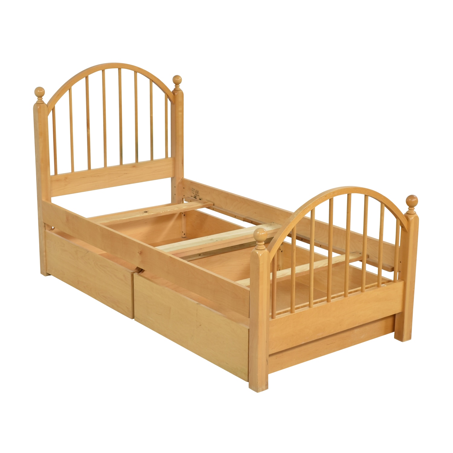 ITEM NUMBER 230 Toddler Bed/Day Bed  - Stanley Furniture