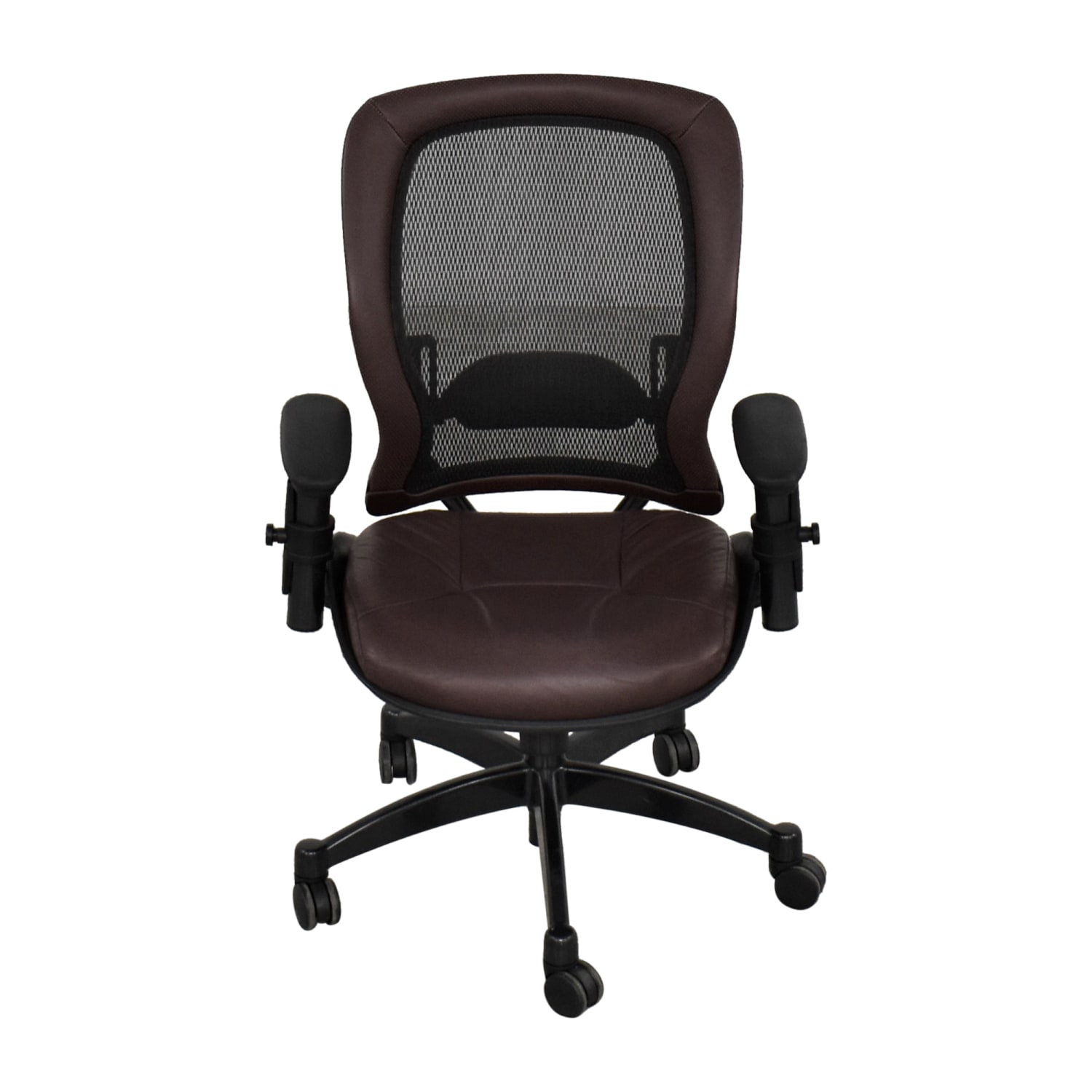 https://res.cloudinary.com/dkqtxtobb/image/upload/f_auto,q_auto:best,w_1500/product-assets/326493/office-star/chairs/home-office-chairs/office-star-executive-chair-second-hand.jpeg