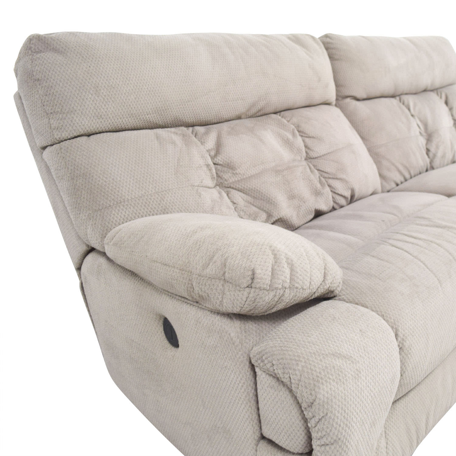 https://res.cloudinary.com/dkqtxtobb/image/upload/f_auto,q_auto:best,w_1500/product-assets/32787/ashley-furniture/chairs/recliners/second-hand-ashley-furniture-beige-reclining-sofa.jpeg
