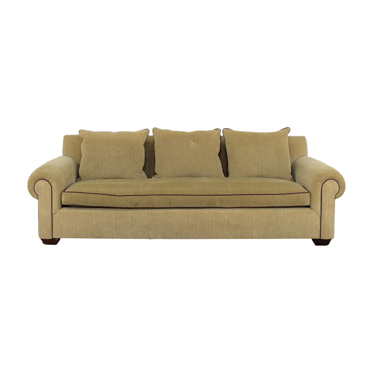 https://res.cloudinary.com/dkqtxtobb/image/upload/f_auto,q_auto:best,w_1500/product-assets/373149/shop/sofas/classic-sofas/custom-bench-cushion-sofa.jpeg
