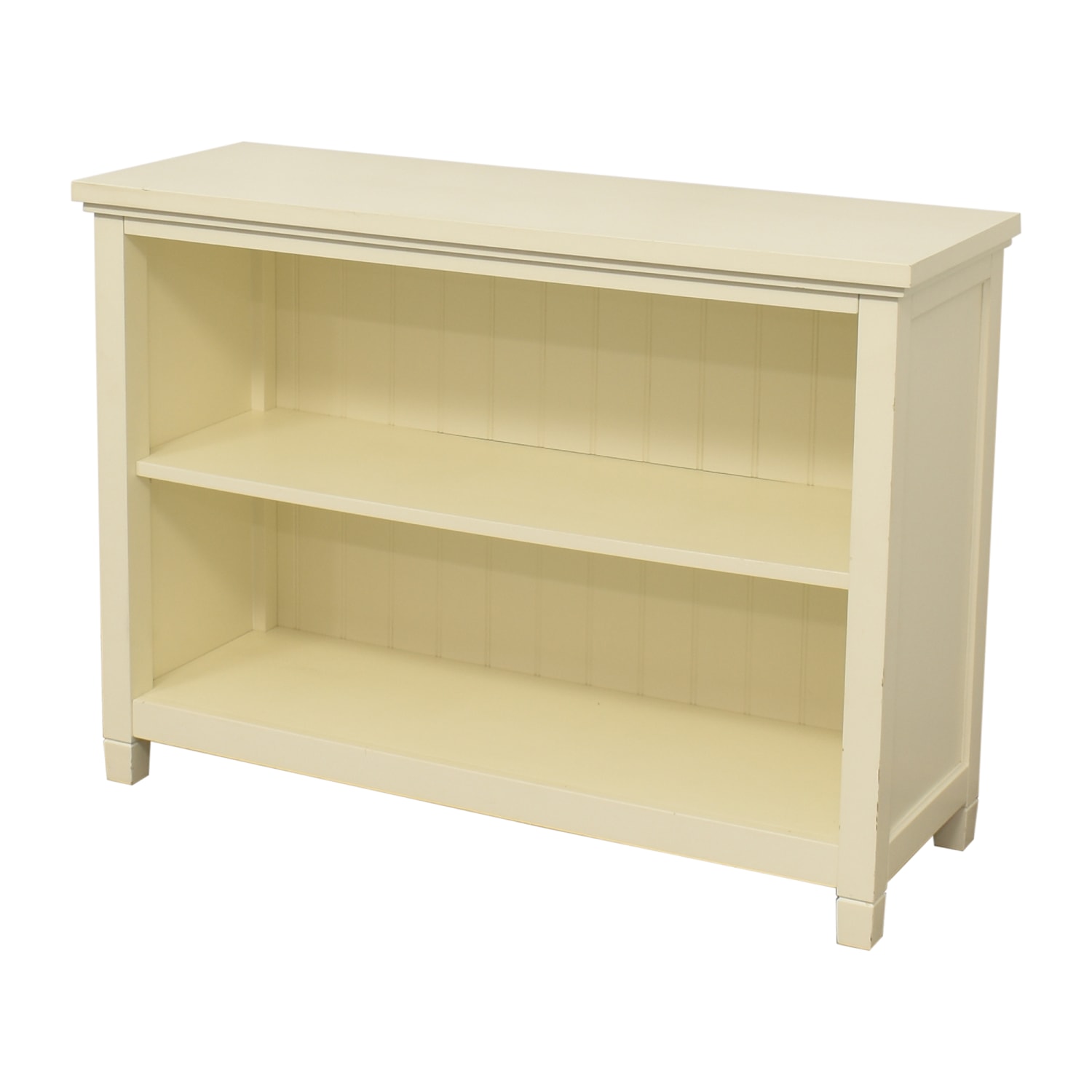 https://res.cloudinary.com/dkqtxtobb/image/upload/f_auto,q_auto:best,w_1500/product-assets/388166/pottery-barn-teen/storage/bookcases-shelving/used-pottery-barn-teen-beadboard-2-shelf-bookcase.jpeg