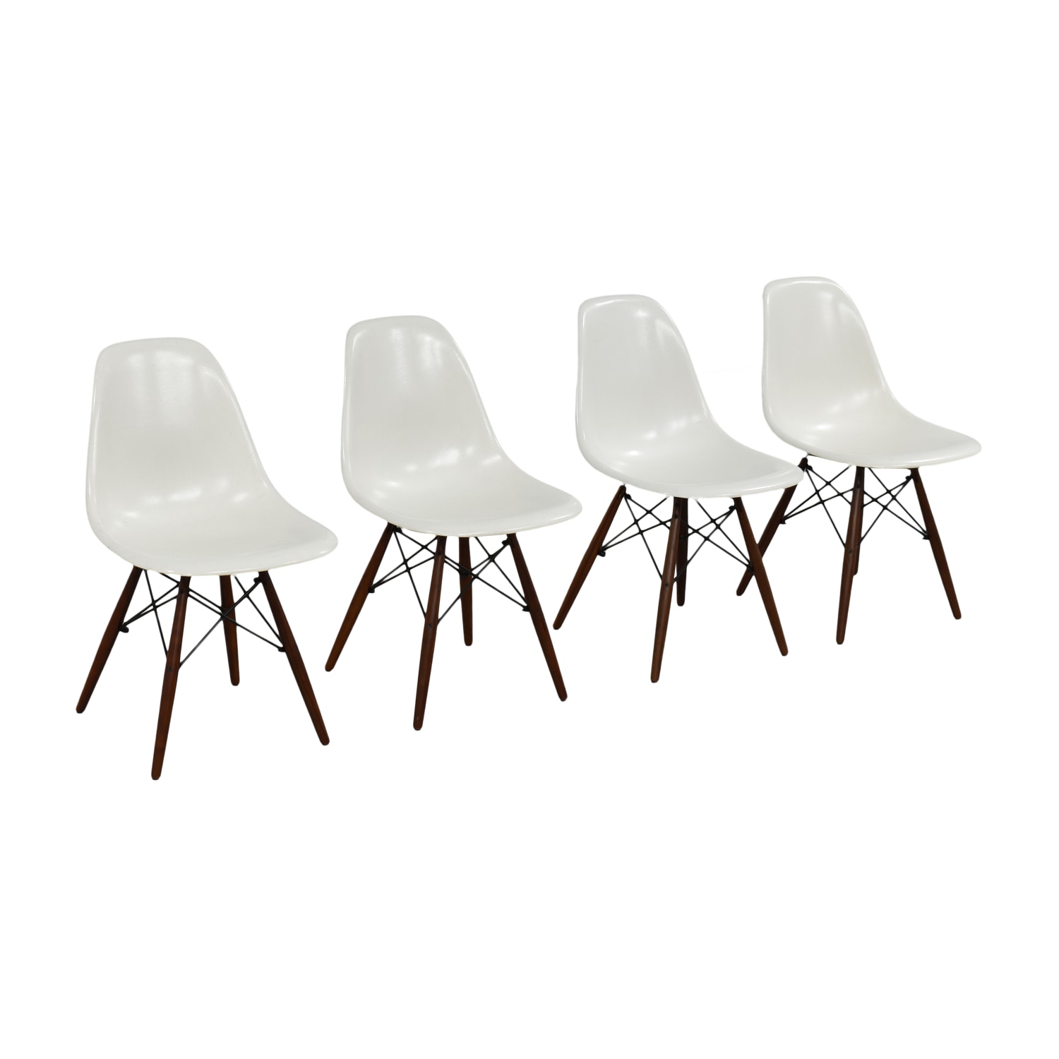 Modernica Case Study Furniture Side Dowel Chairs | 67% Off | Kaiyo