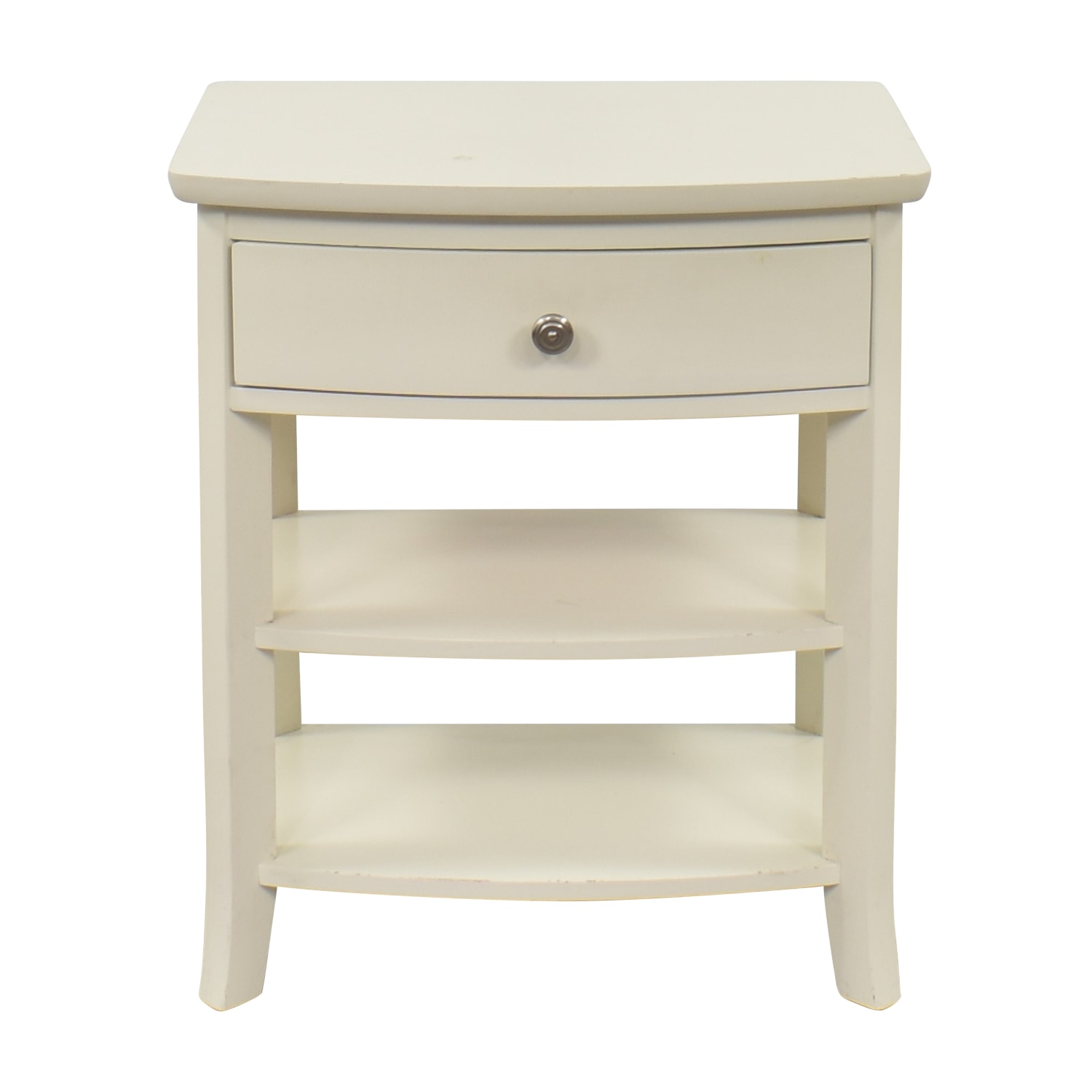 16 Nightstands & Side Tables Perfect For Small Bedrooms - Chloe Dominik