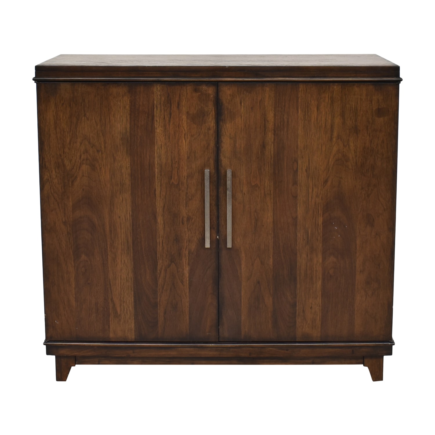 shop Liberty Furniture Ventura Boulevard Server Bar Cabinet Liberty Furniture Storage