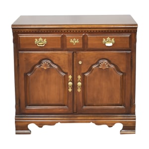 Lexington Furniture Lexington Furniture Traditional Server on sale