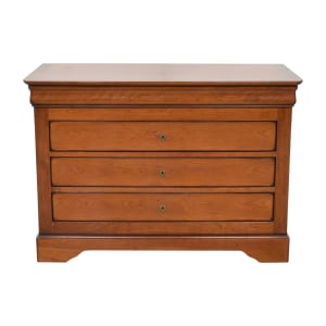 Louis Philippe 6-Drawer Dresser White Johnson's Warehouse