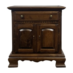 Ethan Allen Ethan Allen Colonial Nightstand second hand