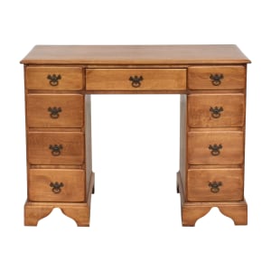 Pennsylvania House Pennsylvania House Traditional Double Pedestal Desk ct