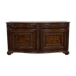 Lexington Furniture Traditional Two Door Buffet / Cabinets & Sideboards