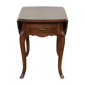 Ethan Allen Ethan Allen Drop Leaf Side Table pa