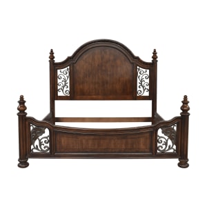 Raymour & Flanigan Traditional King Size Bed dimensions