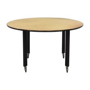 Knoll Knoll Joseph D'Urso Round Table nyc