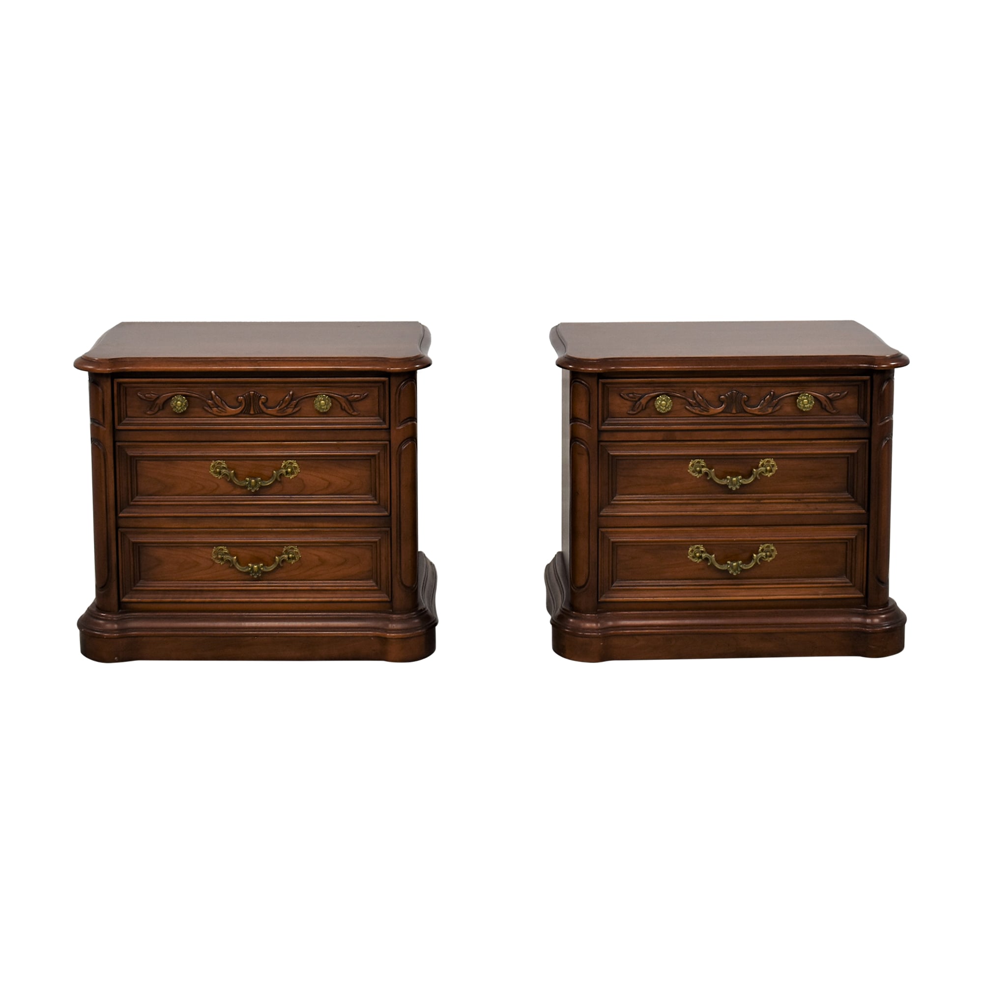 Thomasville Traditional End Tables 