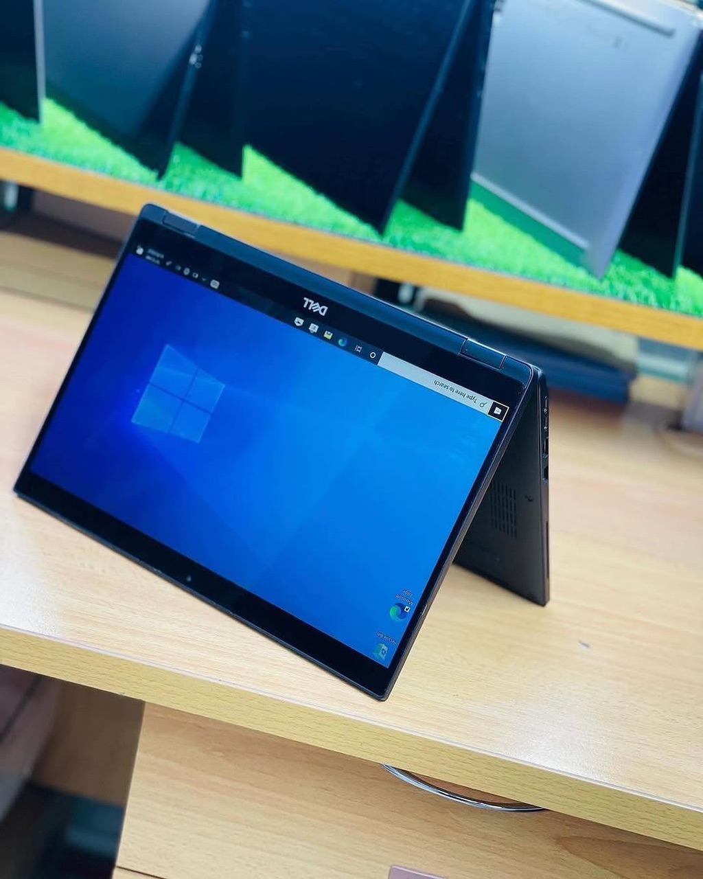 Dell latitude 5300  2in1