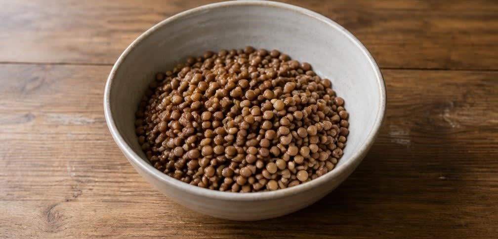 Klassische deutsche Linsensuppe aus eingeweichten Linsen – Zubereitung Schritt für Schritt – Linsen einweichen und spülen