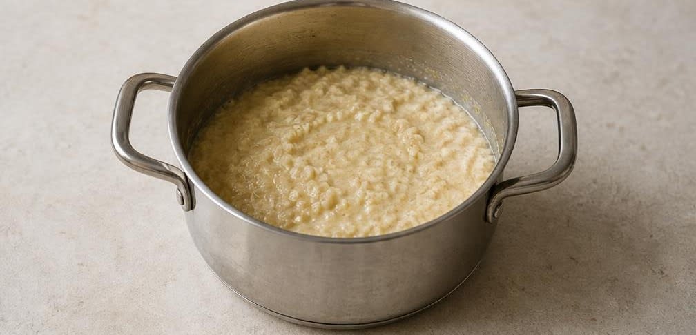Cremiger Hirse-Pudding mit Himbeer-Kompott – Zubereitung Schritt für Schritt – Hirsepudding herstellen