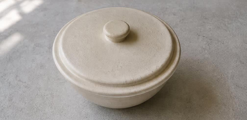 Schweizer Bircher Müsli mit frisch geriebenem Apfel – Zubereitung Schritt für Schritt – Getreidebasis quellen lassen