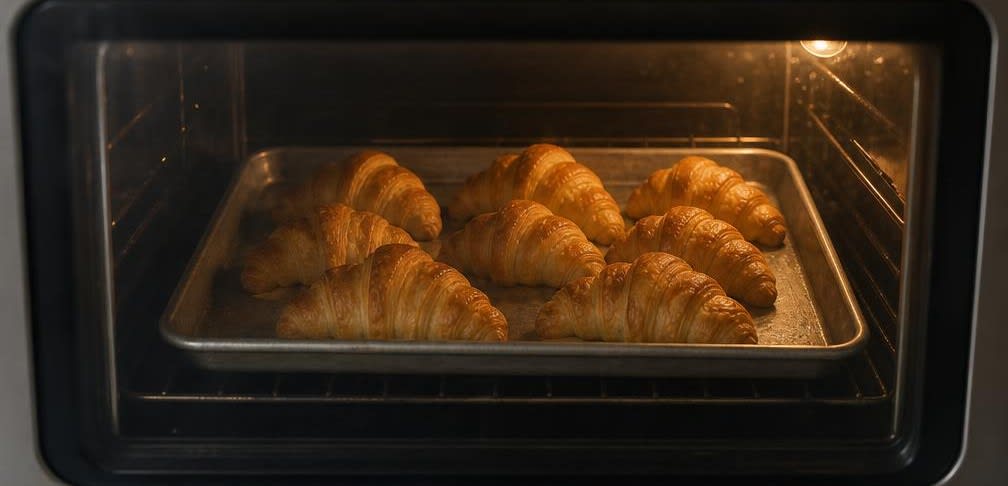 Französische Butter-Croissants mit klassischer Tourierung – Zubereitung Schritt für Schritt – Im Ofen backen