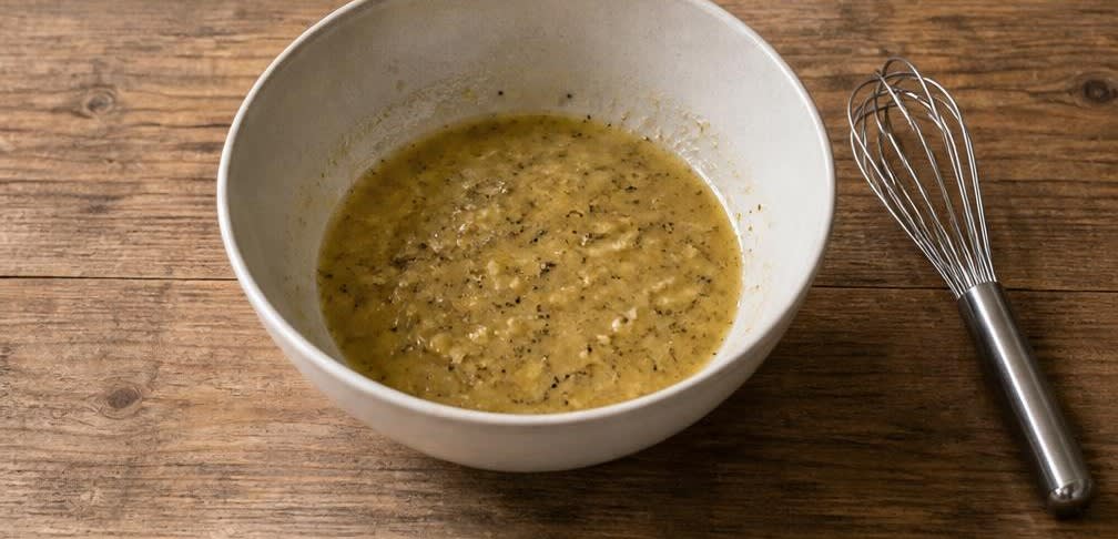 Französischer Linsensalat nach Puy-Art mit Möhren – Zubereitung Schritt für Schritt – Vinaigrette herstellen
