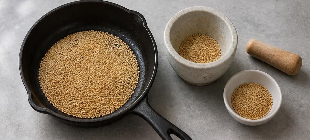 Japanischer Tofu mit grünen Bohnen und Röstsesam – Zubereitung Schritt für Schritt – Sesam rösten und mörsern
