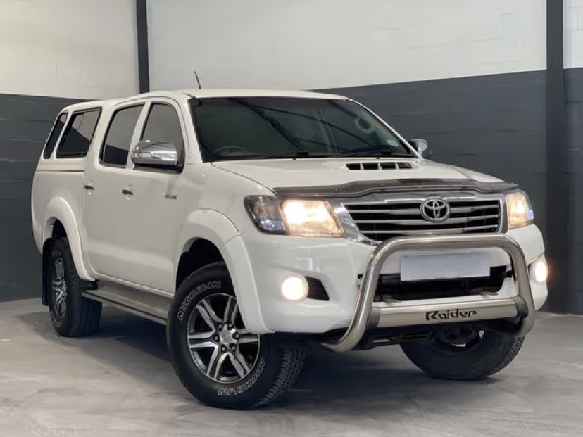 2012 Toyota Hilux 3.0 D-4D Raider Raised Body Double-Cab