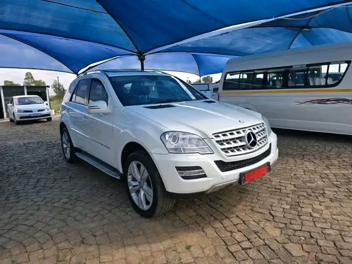 2011 Mercedes-Benz ML350 CDI 4MATIC