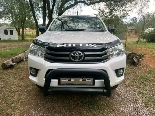 2016 Toyota HILUX 2.4GD-6 SINGLE CAB