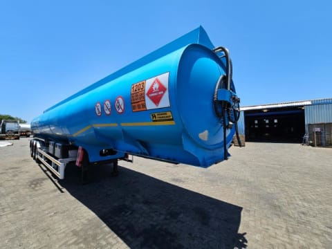 2020 HENRED FRUEHAUF TRIDEM FUEL TANKER (SN5542)