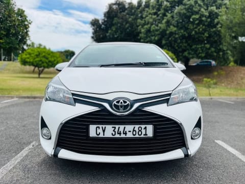 2015 TOYOTA YARIS 1.3 XS CVT