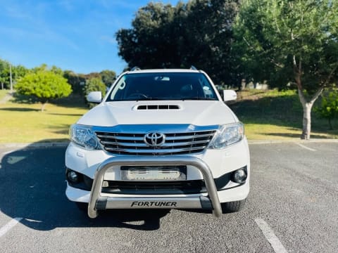 2014 TOYOTA FORTUNER 3.0 D4D