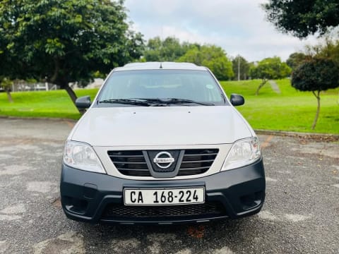 2017 NISSAN NP200 1.6